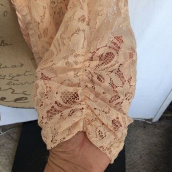 Changes Boutique Lace Top Cardigan Bridal Wedding guest Mom - Picture 12 of 12